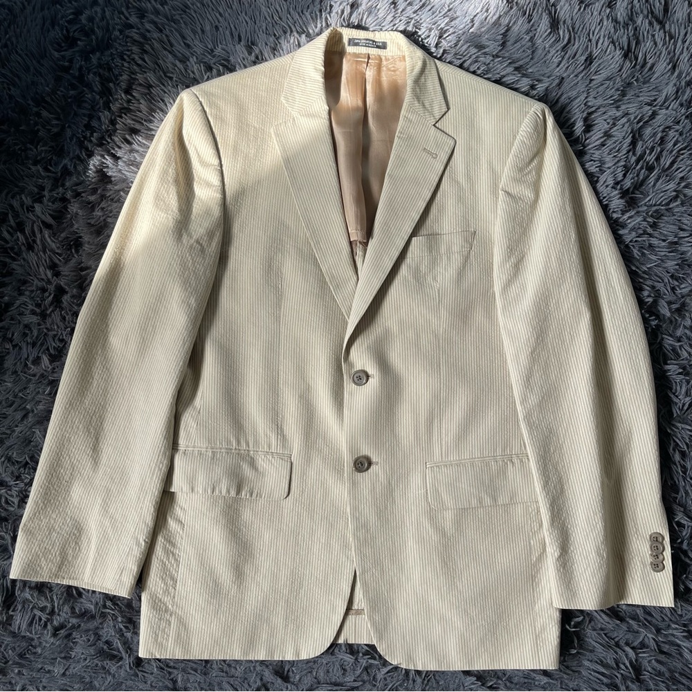 John Varvatos Beige Pinstriped Seersucker Suit Jacket 38SH Premium Tailored